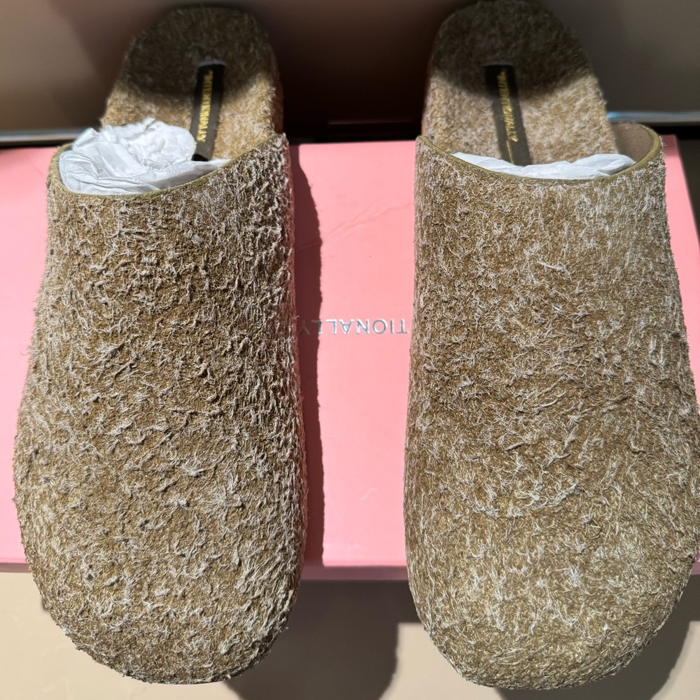 Intentionally Blank Agatha brushed suede slip on mule in khaki